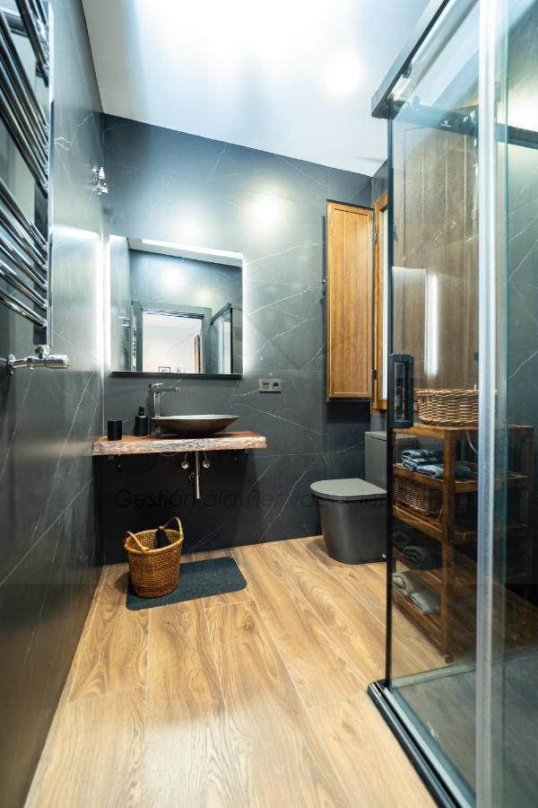 Chambre Noir Oviede Extérieur photo