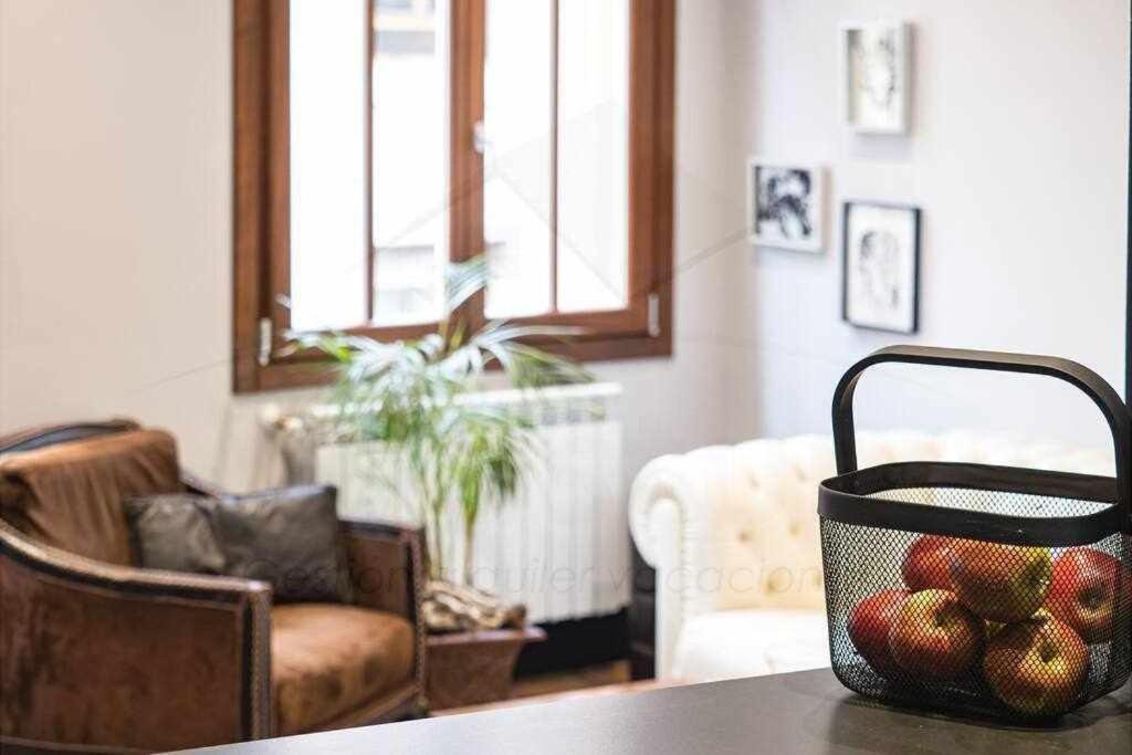 Chambre Noir Oviede Extérieur photo